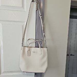Coach Ivory Shoulder Bag